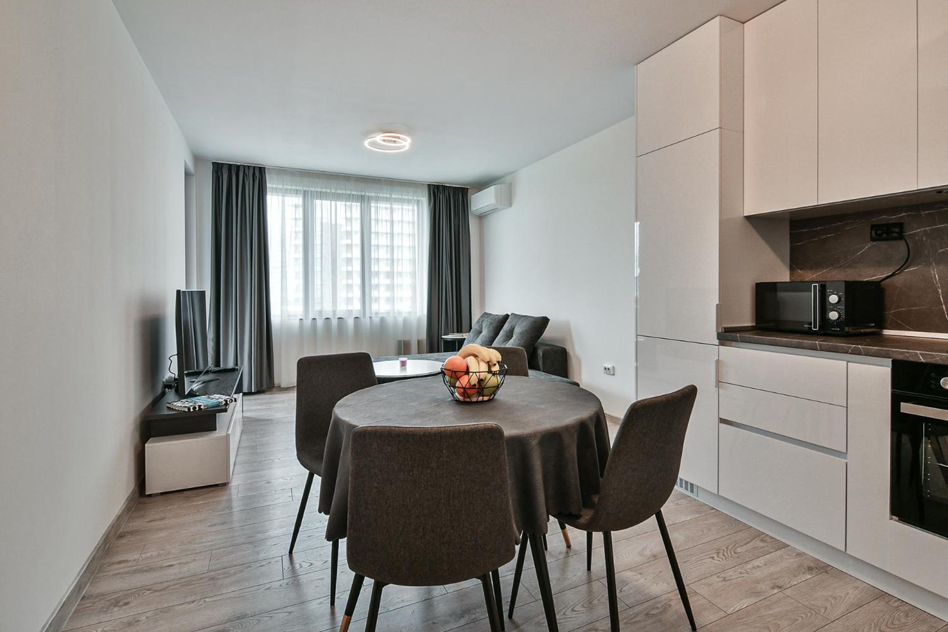 Sky View Flat With Parking *